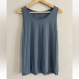 Lululemon Men's Metal Vent Blue Sleeveless Top Size M